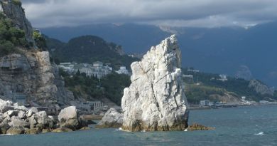 Авто-пешеходная экскурсия из Алушты (фото 6)