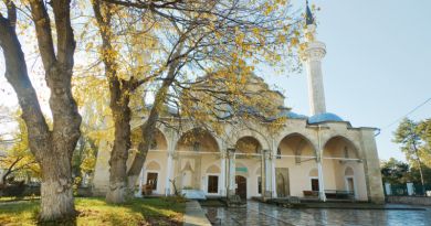 Экскурсии в Мечеть Джума-Джами из Малого Маяка 2023